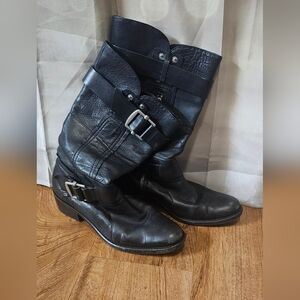 Vera Wang Lavender Brand Black Leather Boots